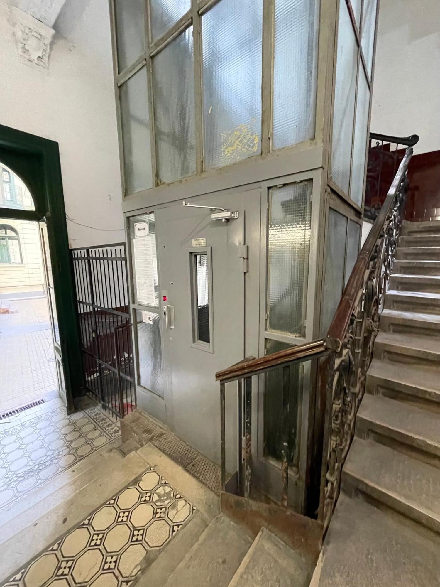 Margaret Apartment Next To The Lukacs Spa With Panorama Danube Budapest Ngoại thất bức ảnh